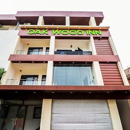 Collection O Oak Wood Inn Rājpur Exterior foto