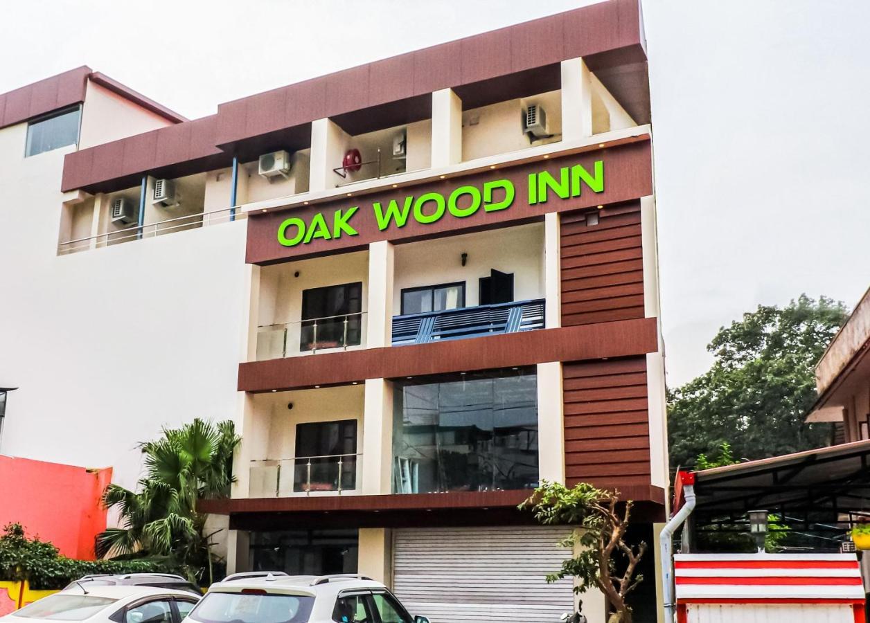 Collection O Oak Wood Inn Rājpur Exterior foto